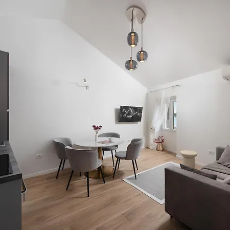 New2024 Mark'S Seaview Residence By Irundo Rovinj Buitenkant foto